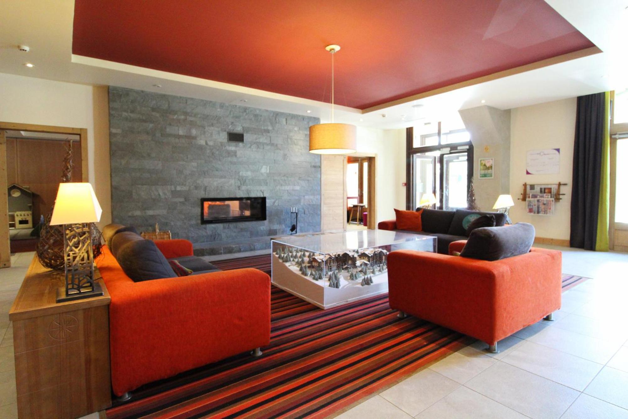Large One-Bedroom Apartment, Wheelchair Adapted, Les Terrasses D'Eos 福勒恩 外观 照片